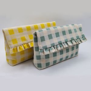 Custom Ruffled Cosmetic Makeup Pouch Eco Friendly Natural Organic Scottish Cotton Velvet Ruffle Trousse Plaid Cotton Pochette