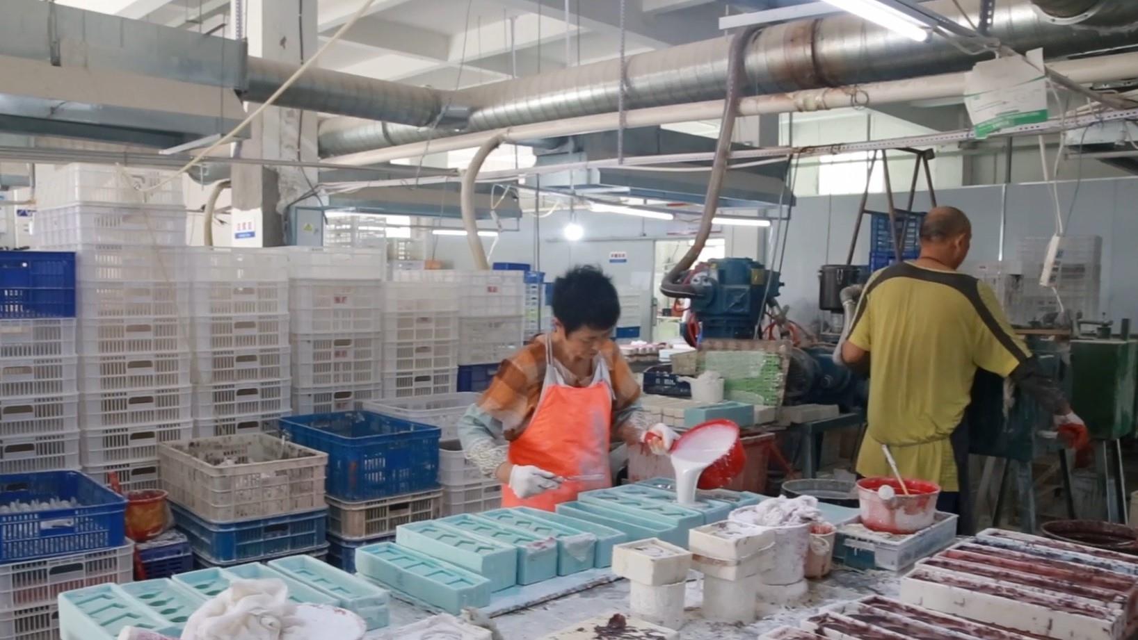 Fujian Goodya Industrial Co., Ltd. Snow Globes