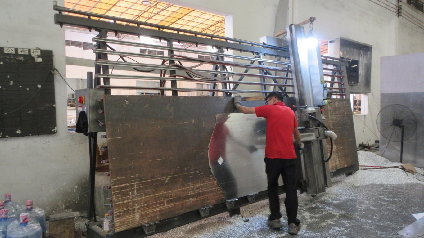 Guangzhou Yiwei Decorative Materials Co., Ltd. Aluminum Wall Cladding