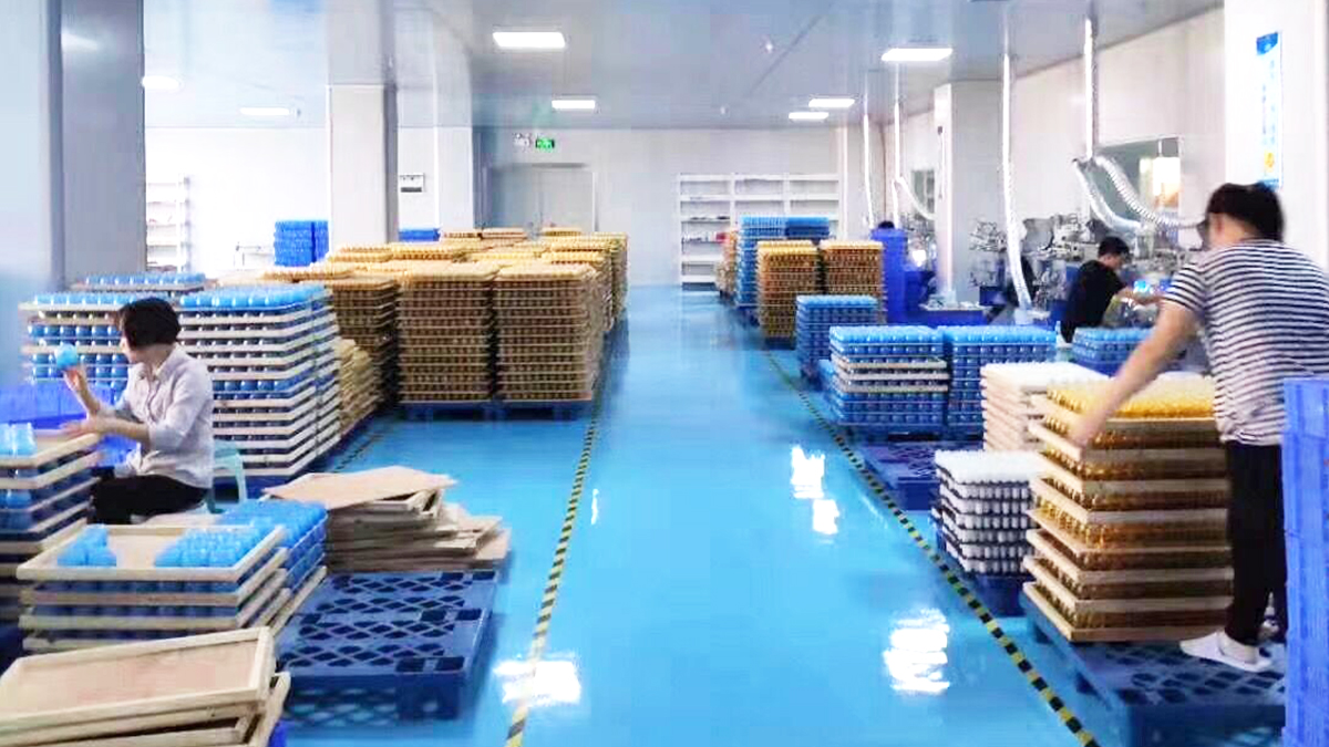 Hebei Xiechu Imp & Exp Co., Ltd. Glass Lotion Bottle
