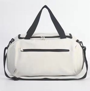 Customized Large Capacity One Shoulder Yoga Gym Bag Polyester Sports Travel Bag with Printed Logo