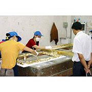Dongguan City Arts & Crafts Company Limited Decorative Mirror