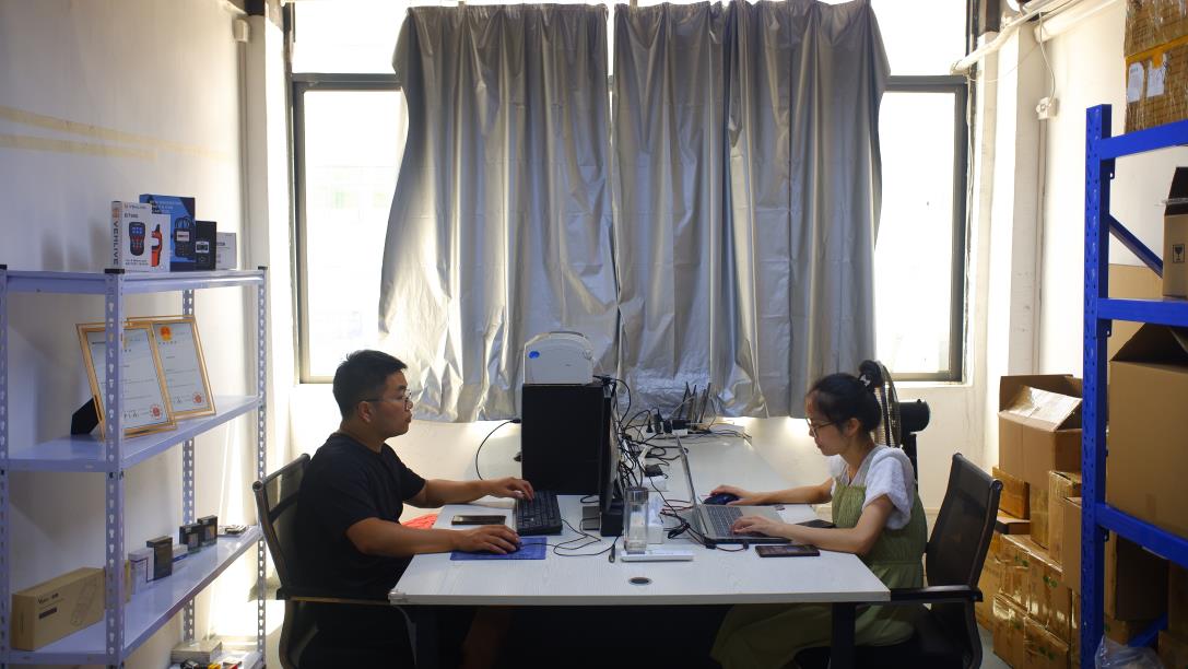 Shenzhen Tompzon Electronics Co., Ltd. factory image 2