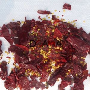 Hot Sale Chilli Paprika Whole Paprika Flakes/ Crushed/ Chopped and Powder Paprika
