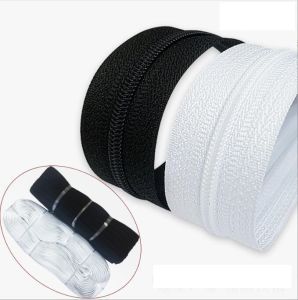 Wholesale High Quality 3# 5# 7# 8# 10#Nylon Zipper Roll Long Chain Apparel Zippers Stock for Garments Bags Pants