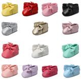 Hot Selling PU Leather Baby Shoes with Soft Sole