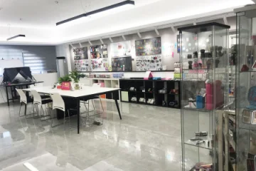 Esha Co., Ltd. Cosmetic Bags
