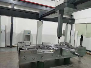 Specialize in Making High Precision Die Casting Mold Base for Automotive Injection Mold