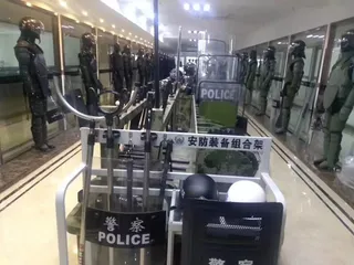 Jingjiang Feihu Police Equipment Manufacturing Co., Ltd. factory image 3