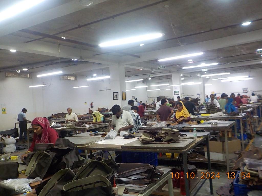 HANDICRAFT VILLA Leather Wallets