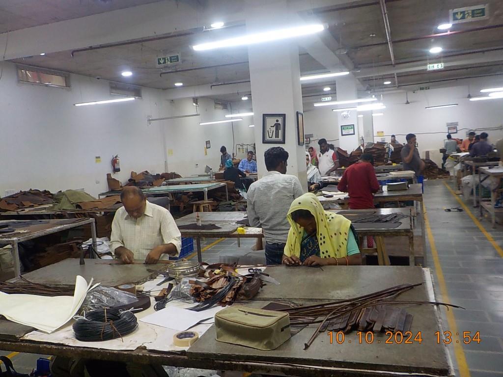 HANDICRAFT VILLA Leather Diaries