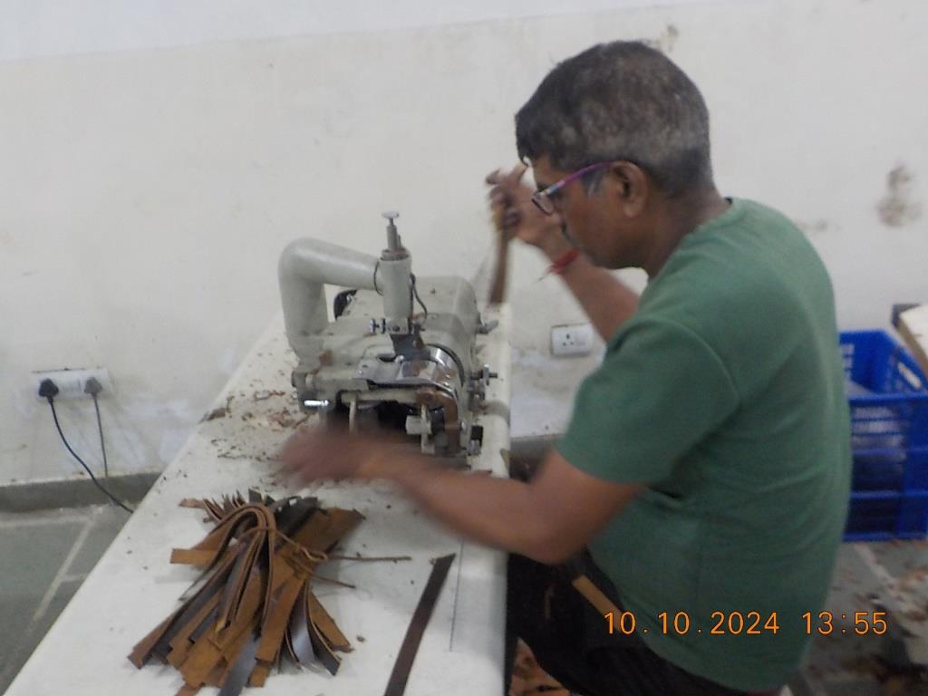 HANDICRAFT VILLA Leather Journals