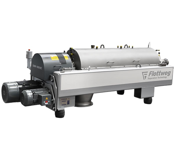 Middle size for high success: Our Z4E decanter centrifuge
