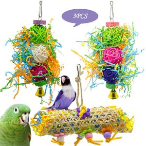 Aviary Adventure Kit: A Set of Sustainable Grass-Crafted Toys for Parrots, Designed for Hours of Beak-Tapping Entertainment