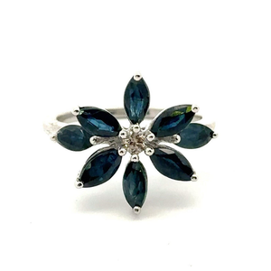 Factory Price Custom Made Jewelry Genuine Blue Sapphire September Birthstone Flower Ring New Trendy Products