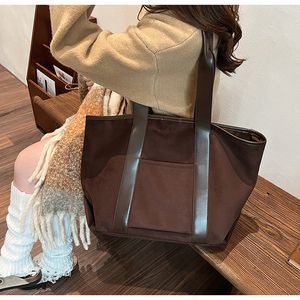 Stylish Large-Capacity Suede Tote Bag for Everyday Commuting