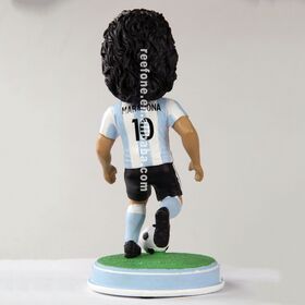 Factory wholesale Diego Maradona Starting Lineup Dribbling Bobblehead Doll Customize the greatest footballer funny toy art decor