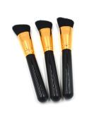 Hot Sell Curved Kabuki Brush Makeup Brush Kabuki