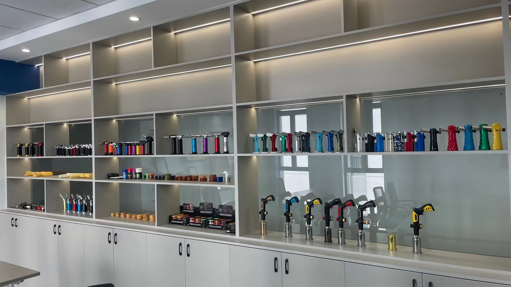 Zhejiang Zhentanzhe Intelligent Electronics Co., Ltd. Torch Lighter
