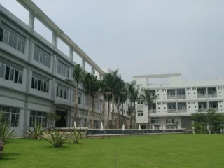 Guangzhou Jasu Precision Machinery Co., Ltd. Injection Stretch Blow Molding Machine
