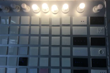 Guangzhou Shenmao Hardware Electrical Appliance Co., Ltd. Wall Switch