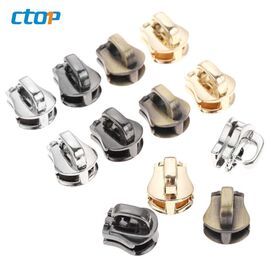Factory wholesale hardware accessories Fashion handbags bag slider zipper sliders and pullers metal zipper slider