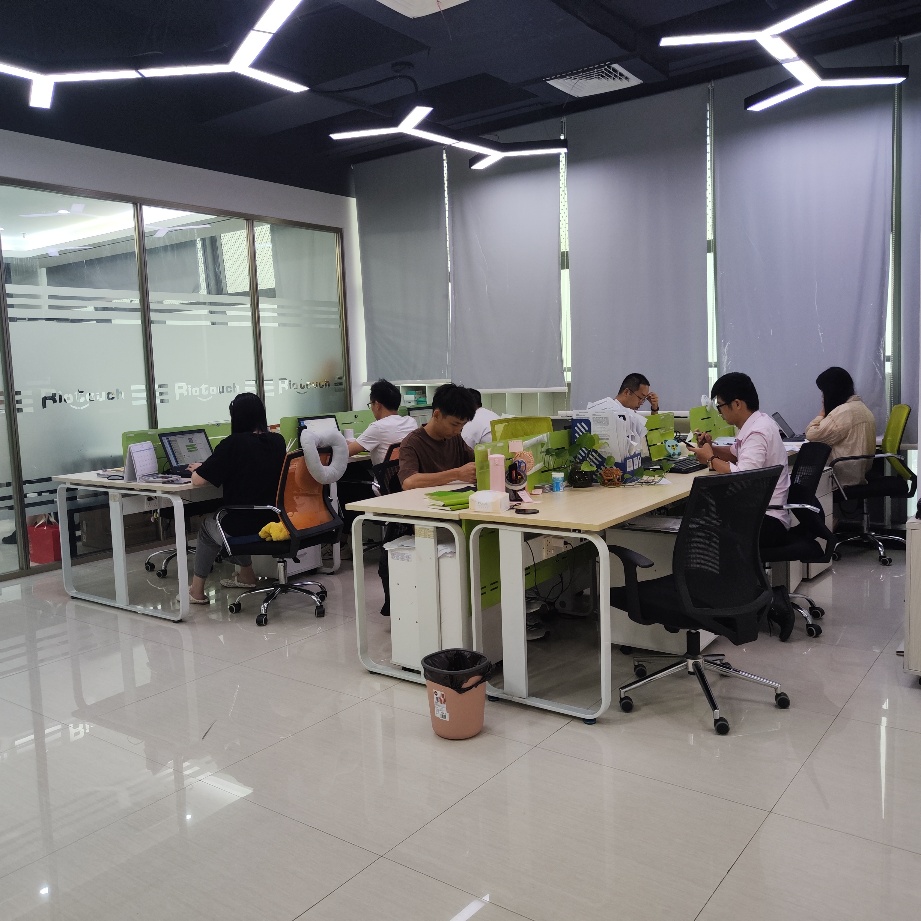 Dongguan Riotouch Technology Co., Ltd. Interactive Whiteboard