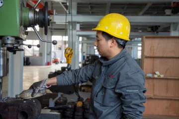 Wuxi Xinqianshun Machinery Equipment Co., Ltd. Excavator