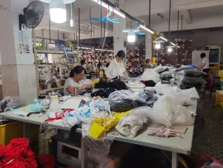Foshan Casland Garments Co., Ltd. Hook and eye tape