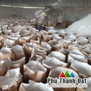 Agricultural lime powder