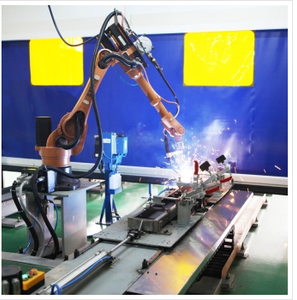 Industrial robot