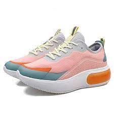 Sport shoes