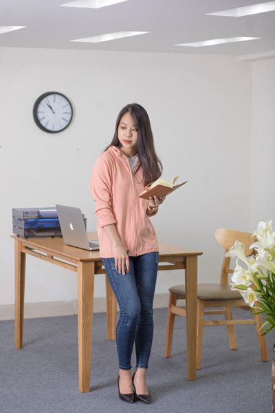 Sun protection clothing with hem trim