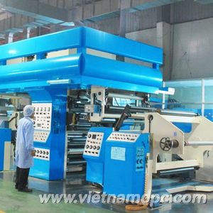 Dry laminating machine