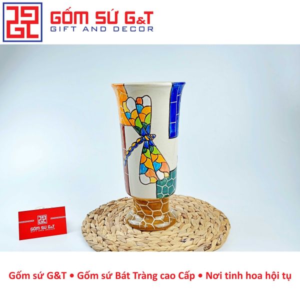 Ceramic vase