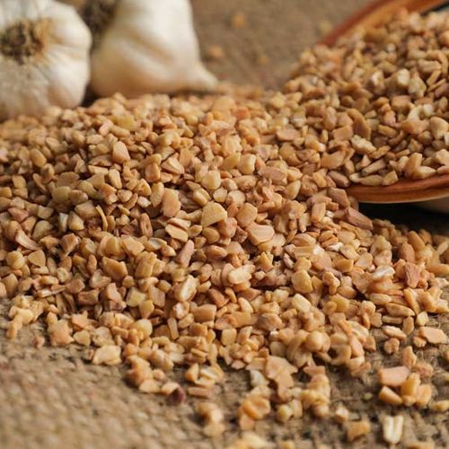 Dehydrated Garlic Chopped  (5-8 mm)
