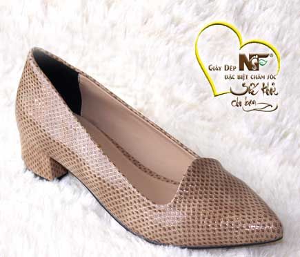 Women shoes