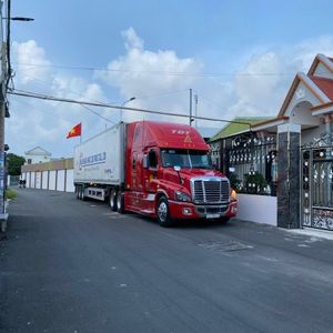 TDT Container Truck
