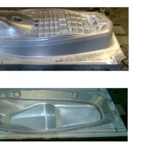 Plastic casting mould