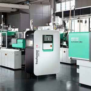 Injection molding machine