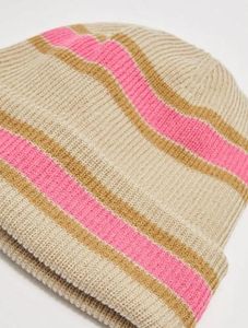 Women's beret - Women's Beanie with Tassel Detail
