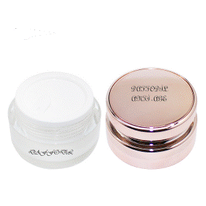 Daffodil anti-age rejuvenating cream - It has a formula enriched with plant extracts.