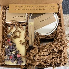 Anyang Fangzhou Matches Factory unique private wholesale price christmas strong candle set high quality scented unique customized candle and matches gift set