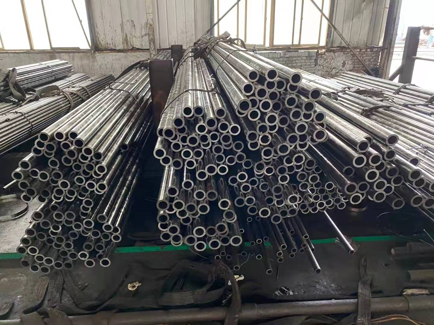 Precision Steel Pipe
