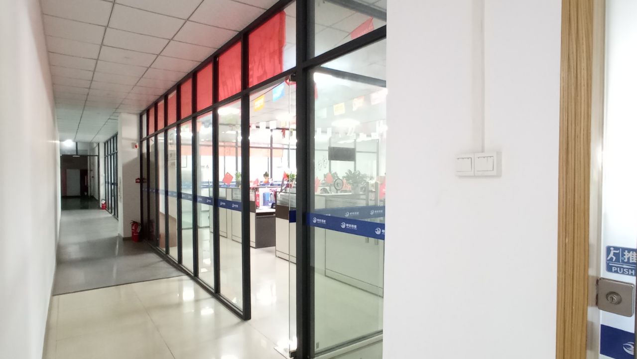 Guangzhou Zhongda Smart Technology Co., Ltd. Tobacco Vending Machine