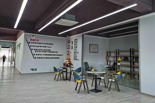 cvc9gveph6sc73c8024g.jpg
