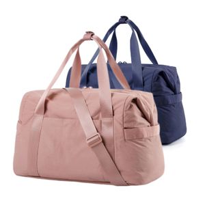 Wholesale weekender bag woman travel with logo