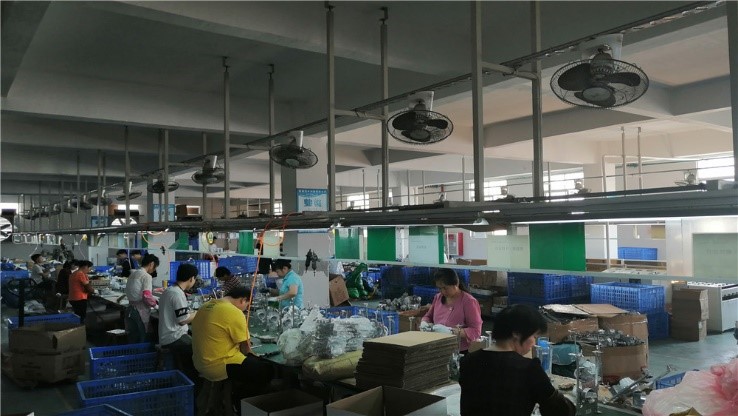 Foshan Nanhai Land Lighting Co., Ltd. LED Bathroom Mirrors