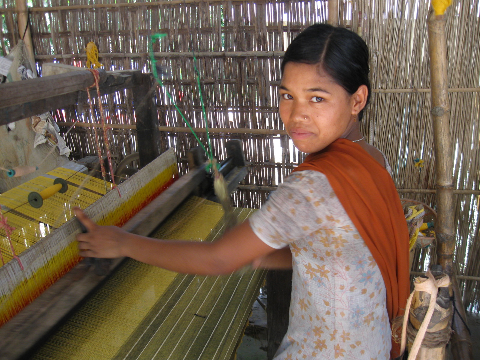 Hand Touch factory image 2