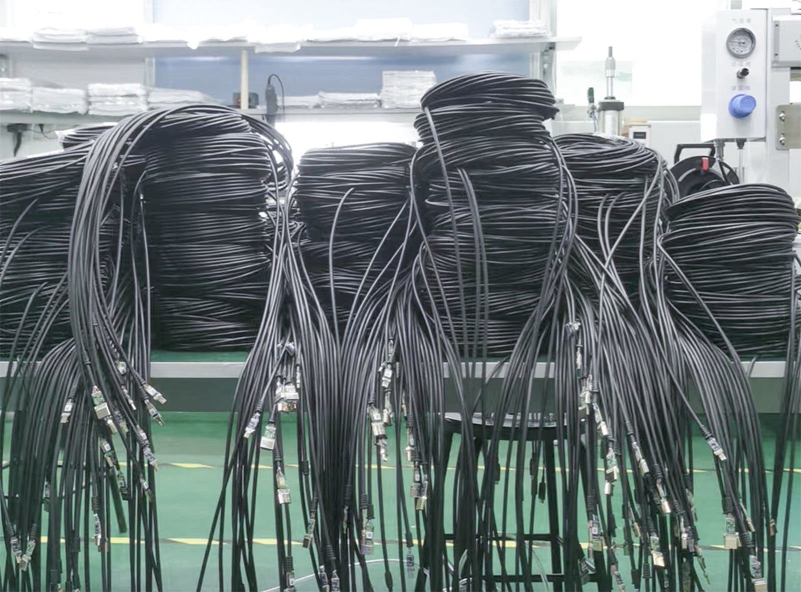 Shenzhen Fiberlink Tech Co., Ltd. factory image 1